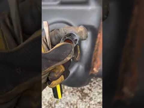 How to change a fuel pump on a 08 Chevy Tahoe 5.3