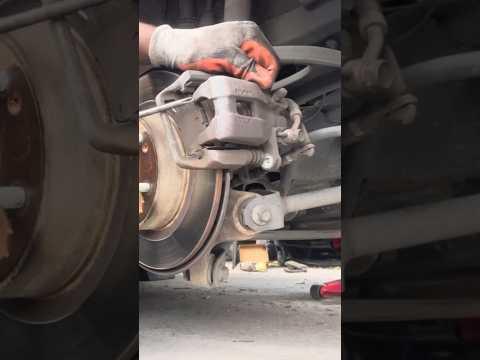 How to Replace Rear Brake Pads on a 2008-2017 Honda Accord (Engine: V6 3.5L)