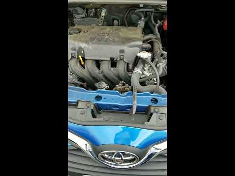How to Replace the Engine Air Filter on a 2007-2018 Toyota Yaris (Engine: Inline 4 1.5L)