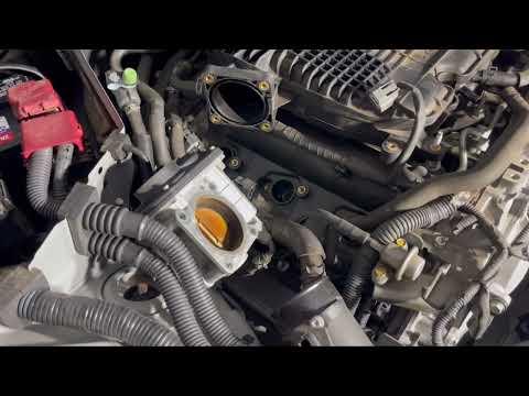 Nissan / Infiniti 3.7 L spark plug replacement Guide #autorepair