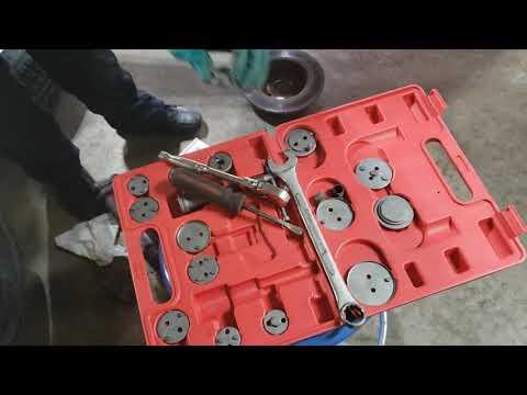 2014 Ford Escape 2 0l turbo rear brake rotors and pads replacement step by step