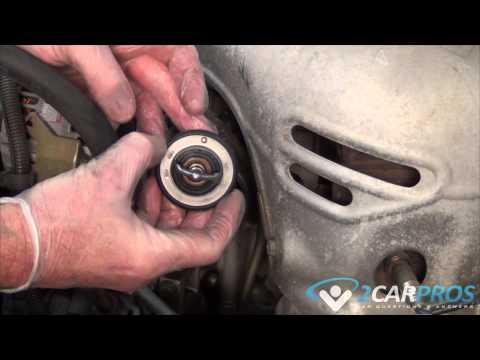 Thermostat &amp; Radiator Hoses Replacement Toyota Camry 2002-2006 2.4L