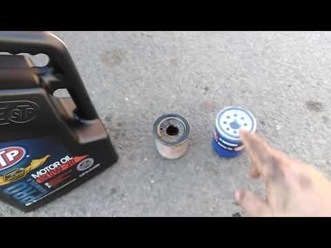 2016 Nissan Pathfinder oil and oil filter change