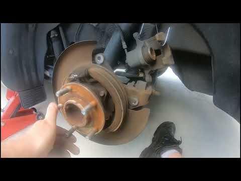 2016 kia Sedona rear pads And rotors easy driveway repair