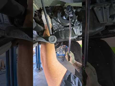 2005-2018 Hyundai Santa Fe: Timing Belt vs Timing Chain + How to Replace the Serpentine Belt (Engine: V6 3.3L)