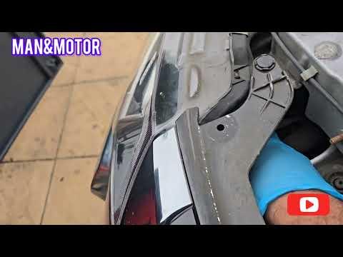 How to Replace Front Turn Signal Bulbs on a 2016 Mitsubishi Outlander