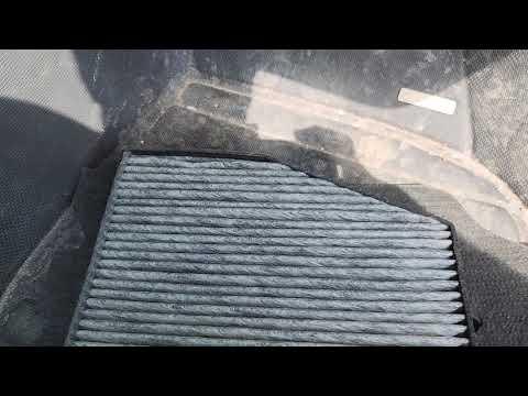 How to Replace the Cabin Air Filter on a 2006-2022 Volkswagen Passat (Engine: Inline 4 1.8L)