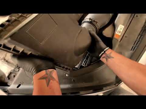 Kia K900 Engine Air Filter Replacement (2015-2018 w/ V8)