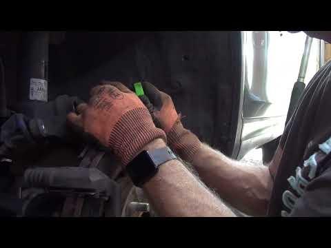 How to Replace Front Brake Pads on a 2017-2025 Honda Ridgeline (Engine: V6 3.5L)