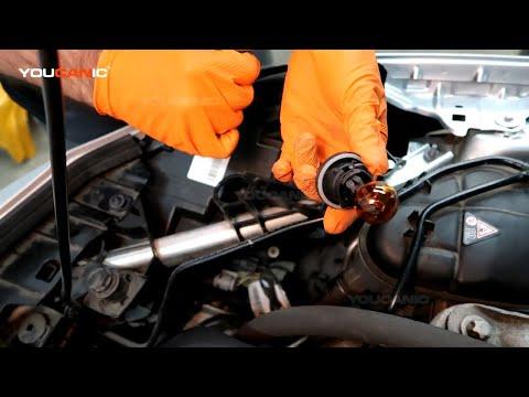 How to Replace Rear Turn Signal Bulb on a 2015-2020 Mercedes-Benz GLA250 (Tail Lamp Removal)