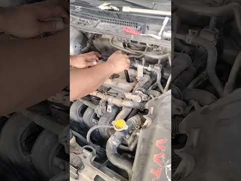 How to Change Engine Oil and Oil Filter on a 2007-2018 Toyota Yaris (Engine: Inline 4 1.5L)