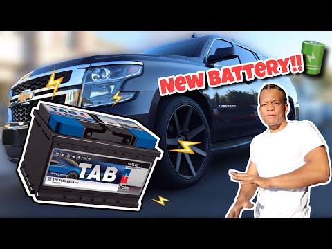 Change Battery Chevy Suburban 2014 - 2018 (THE EASY WAY)