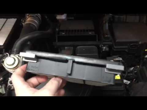 2016 Hyundai Tucson Engine Air Filter Replacement