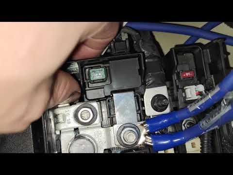 How to Replace the Battery on a 2018 Kia Stinger