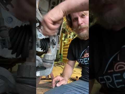 How to Replace the Outer Tie Rod End on a 2018 Audi Q5 (Front Left/Right)
