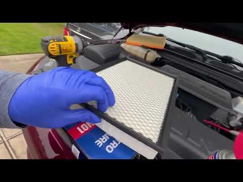 How to Change Engine Air Filter 2019 Ram 1500