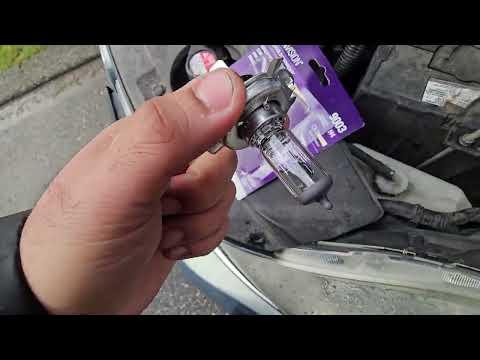 How to Replace Both Low Beam Headlight Bulbs (H11) on a 1997-2019 Honda CR-V