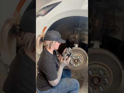 Replacing front brake pads/rotors on a Buick Enclave 🔧 #automobile #brakejob #brakes