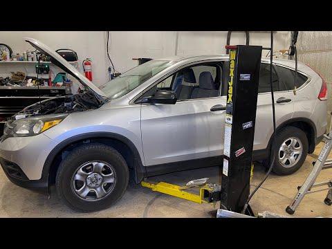 Serpentine belt replacement on a 2013 Honda CR-V