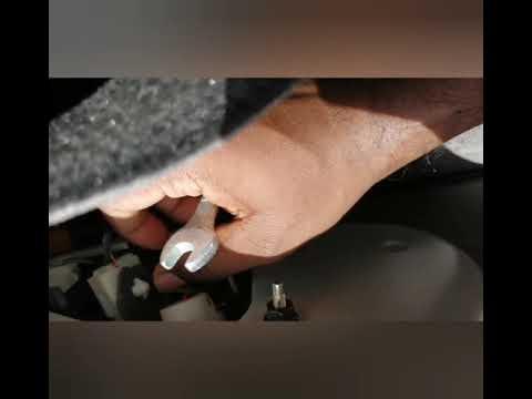 How to Replace Both Taillight Bulbs on a 2016 Toyota Yaris