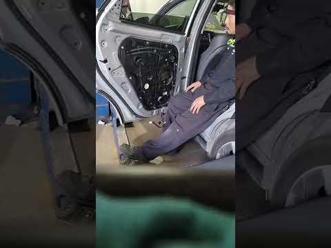 2017 Hyundai Tucson window regulator replacement