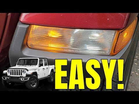 How to Replace Front Turn Signal Bulbs on a 2021 Jeep Gladiator (Fender Flare Lamp)
