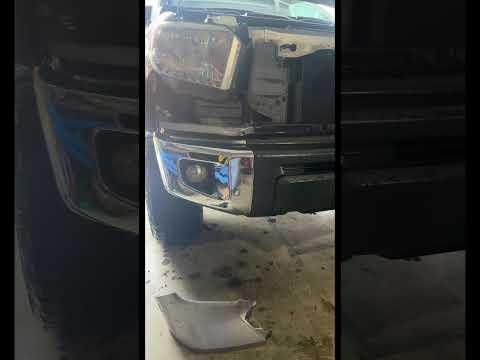 2014 Toyota Tundra Headlight Bulb Replacement. #badtundra #palletrack #construction #pnw #hiltitools