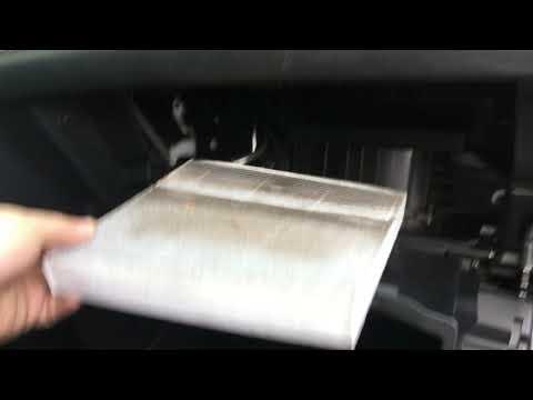 How to Replace the Cabin Air Filter on a 2007-2016 Honda CR-V (Engine: Inline 4 2.4L)