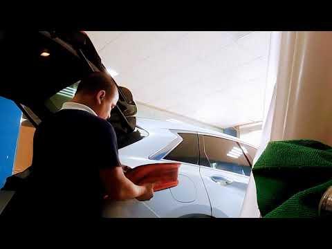 How to Replace Rear Turn Signal Bulbs on a 2016 INFINITI QX50