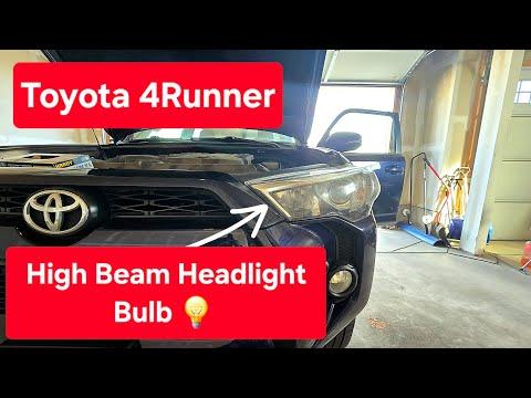 Toyota 4runner high beam headlight bulb replacement 💡 on a 5th Gen Toyota 4runner 2010 to 2024
