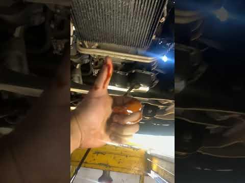 How to oil change 2019 Dodge Ram 1500 3.6L V6 plug and filter