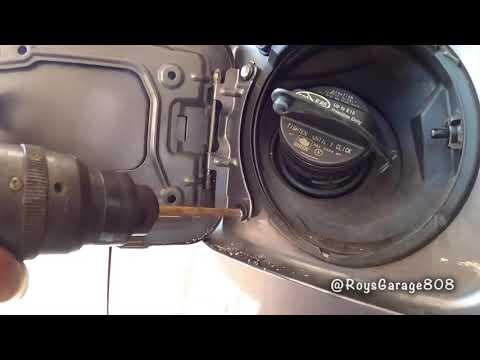 How to Replace the Fuel Cap on a 1999-2019 Toyota Sienna (Engine: V6 3.5L)