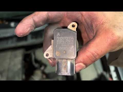 How to Replace the Mass Air Flow (MAF) Sensor on a 2009–2019 Toyota Corolla 