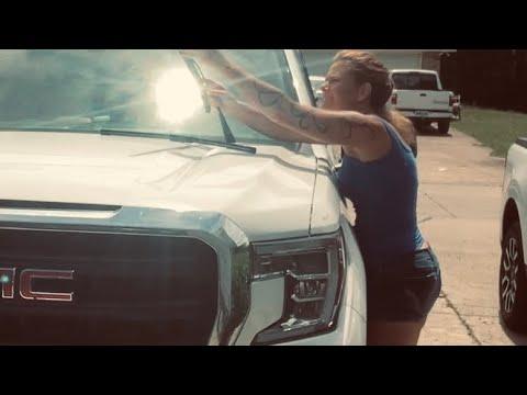 How to Replace Front Windshield Wiper Blades on a 2019 GMC Sierra 1500