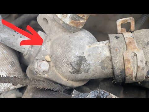 Thermostat GMC Terrain 2.4L 2010-2017 Location and Replacement