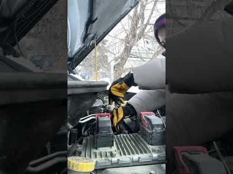 JEEP PATRIOT 2016 - Spark Plug Change