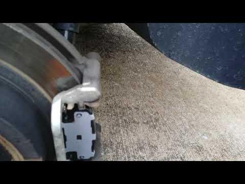 NISSAN ROGUE 2017 REAR BRAKE PADS REPLACEMENT