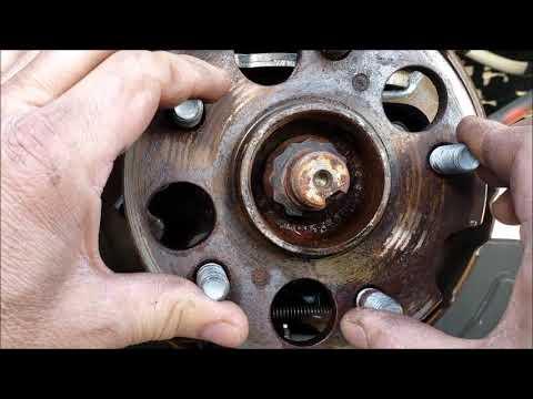 2013 toyota highlander how to replace rear pad and rear rotors