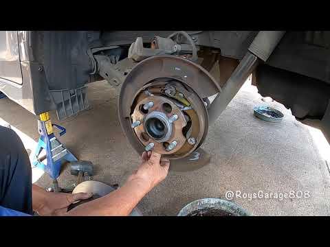 How to Replace the Rear Brake Pads &amp; Rotors on a 2018 Toyota Sienna