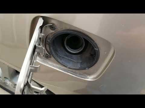 How to Replace the Fuel Cap on a 1999-2024 Toyota Camry (Engine: V6 3.5L)