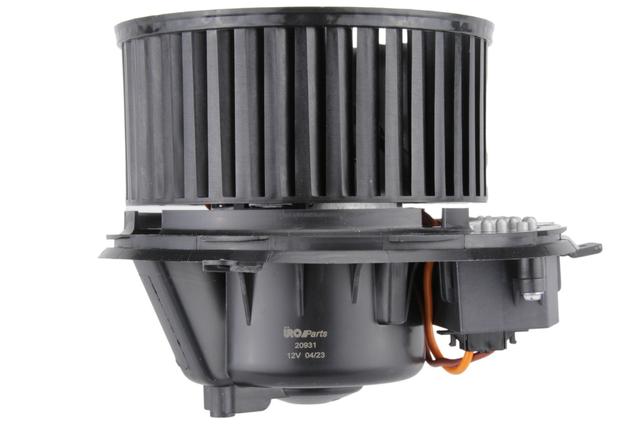 Blower Motor w/ Regulator