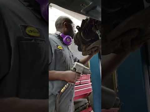 How to Replace Front Lower Ball Joints on a 2014-2015 Hyundai Tucson