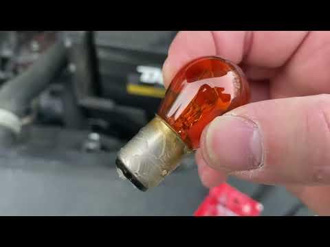 Replace Turn Signal Bulb - 2015 Honda Crosstour.