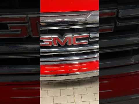 How to replace windshield wipers on a 2017 GMC Sierra 1500 #automobile