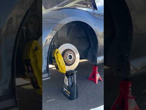 How to remove struts/coilovers #toyota #gt86 #gr86 #subaru #brz #wrx #coilovers #carmods #diy