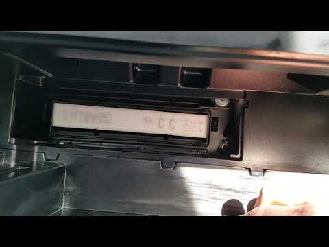 2016 Toyota Tundra: Cabin air filter replacement