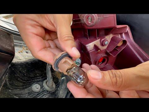 How to Replace Rear Taillight Bulbs on a 2017 Toyota RAV4