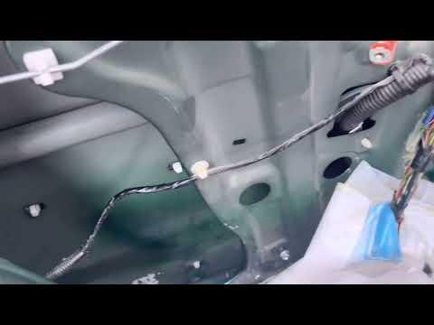 How to Replace Front Window Regulators on a 2018 Honda CR-V