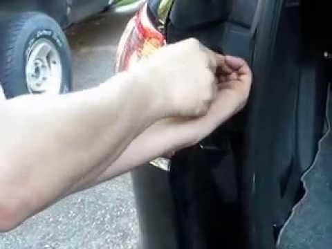 How to Replace Rear Turn Signal Bulbs on a 2013-2016 Ford Escape