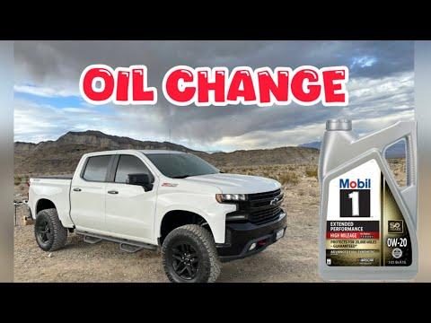 Oil change on a 2019-2024 Silverado | Chevy Silverado Oil change | Oil filter replacement